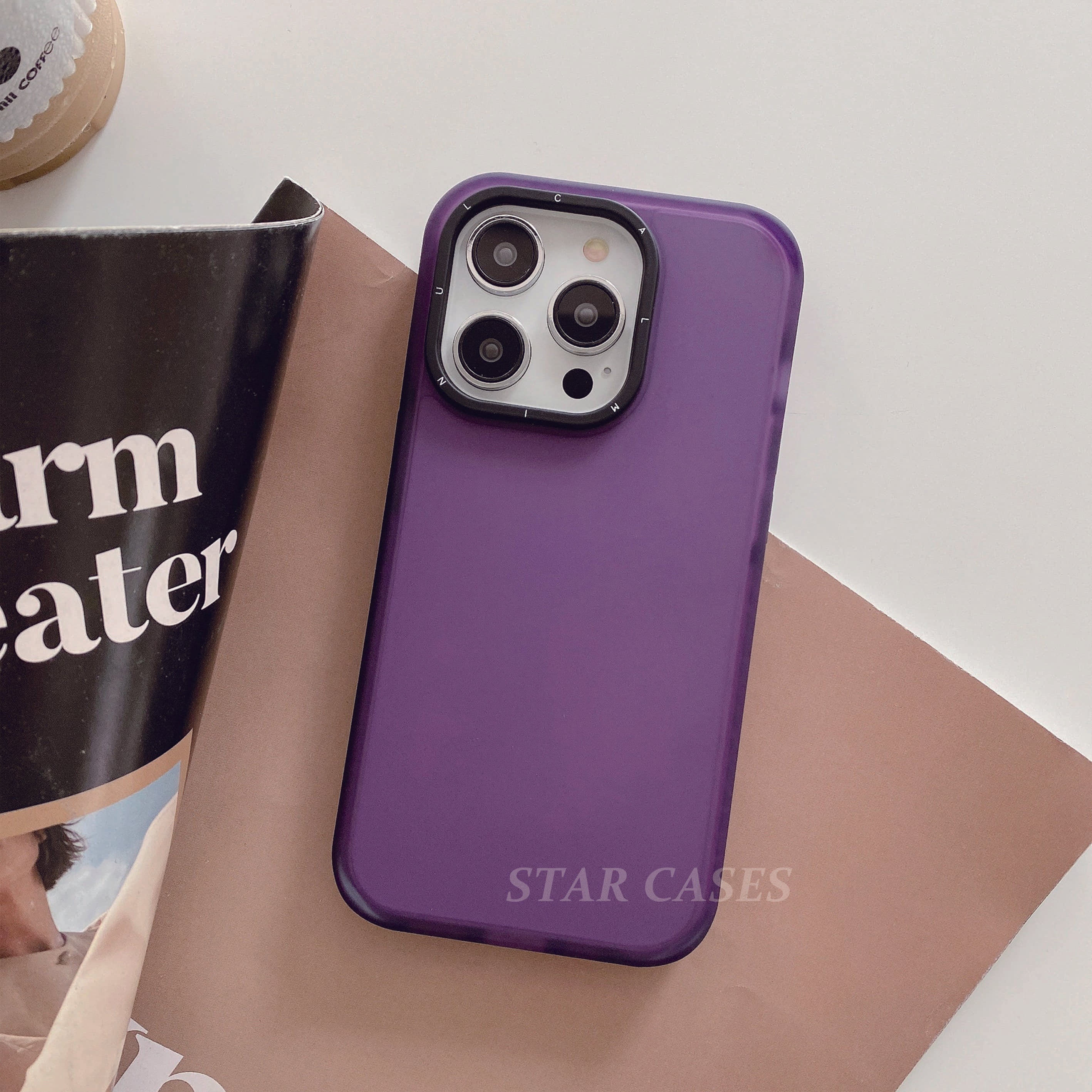 iPhone 14 Plus Skin Feeling Matte Case